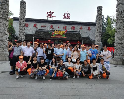 国产一级香蕉视频股份組織黨員及先進員工遠赴杭州參觀學習